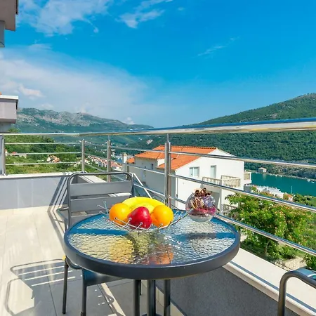 Pezo Apartman
