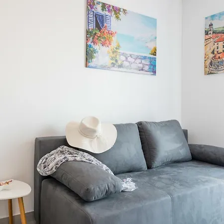 Apartman Pezo *